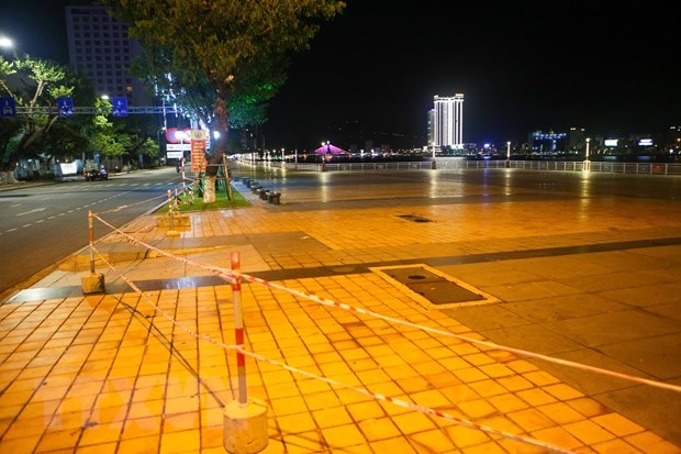 Các địa phương tiếp tục siết chặt các biện pháp phòng, chống dịch hình ảnh 1 Cac dia phuong tiep tuc siet chat cac bien phap phong, chong dich hinh anh 1