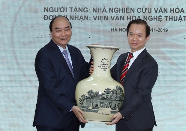 ĐB Bùi Hoài Sơn: Chậm chuyển đổi, văn hóa sẽ lỡ chuyến tàu phát triển hình ảnh 1 DB Bui Hoai Son: Cham chuyen doi, van hoa se lo chuyen tau phat trien hinh anh 1