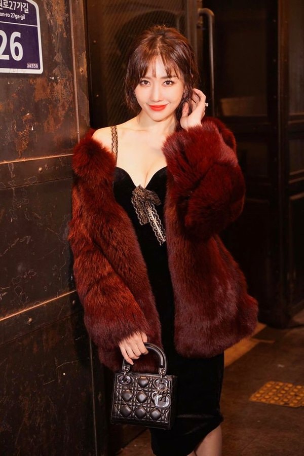 'Phụ nữ đẹp nhất khi không thuộc về ai' được coi là chân lý nhưng trừ Đông Nhi, Hari Won và nhiều mỹ nhân Việt khác ảnh 4