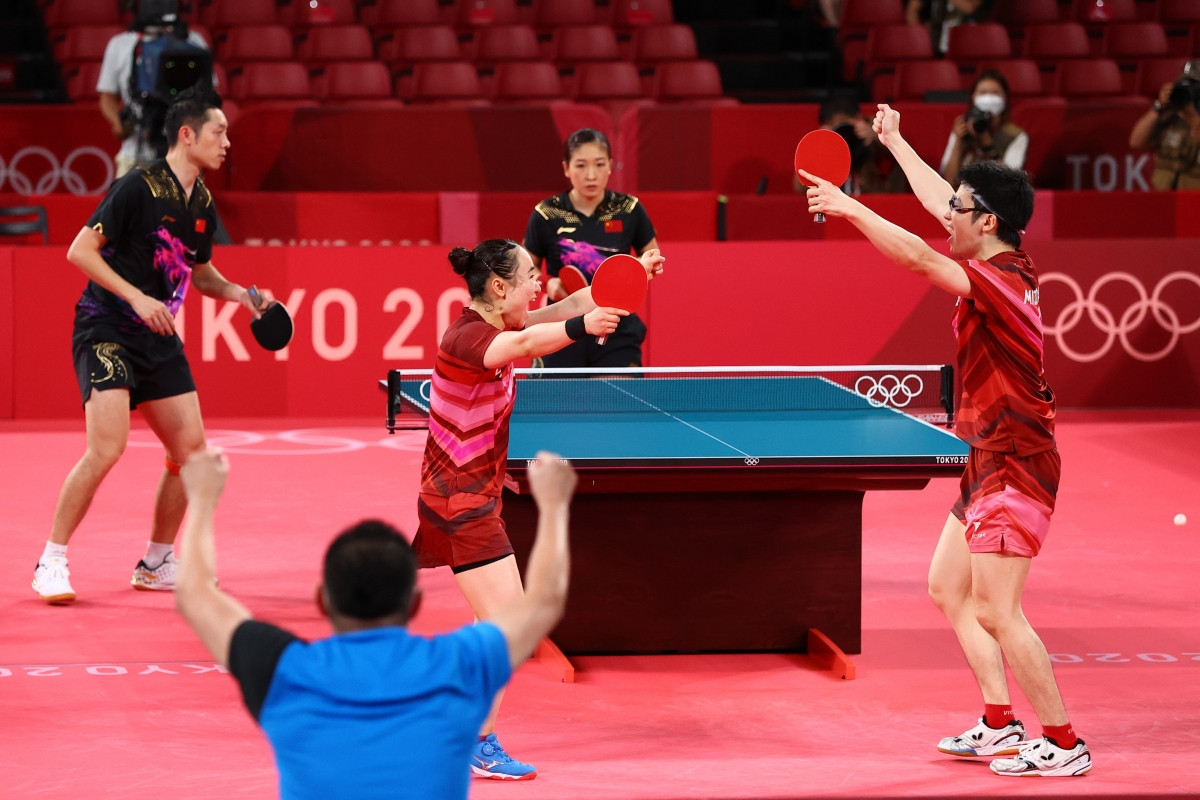 Nhật Bản phá hỏng tham vọng giành trọn 5 HCV môn bóng bàn của Trung Quốc. (Ảnh: Reuters)