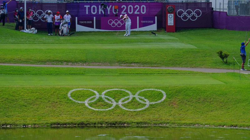 Trong mọi tình huống, golf Olympic chỉ được trao một huy chương vàng, bạc và đồng