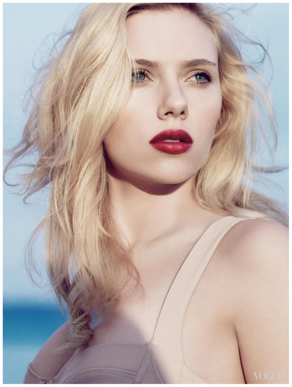 Thân hình sexy như tạc tượng của Scarlett Johansson