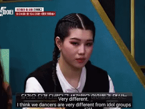 Nữ ca sĩ bật khóc vì bị vũ công khinh thường-2