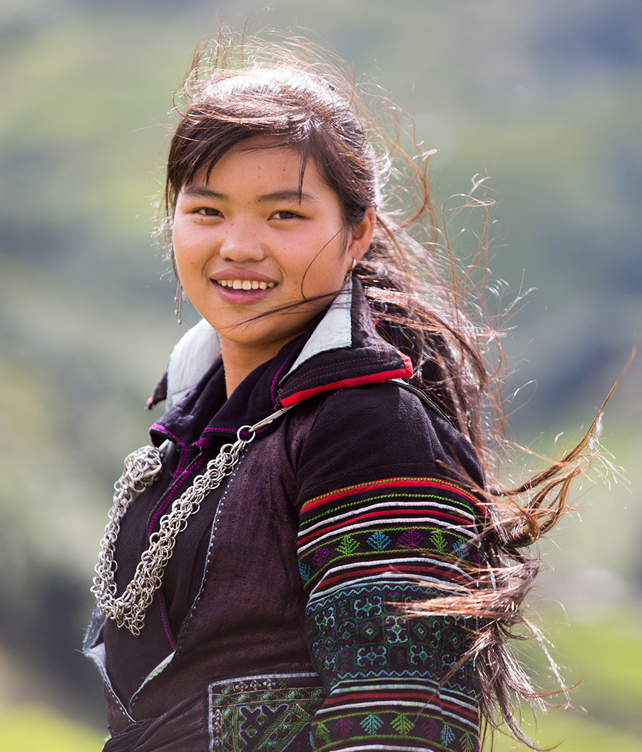 Người Mông Sa Pa vào mùa thu hoạch cây lanh, dệt vải - 10