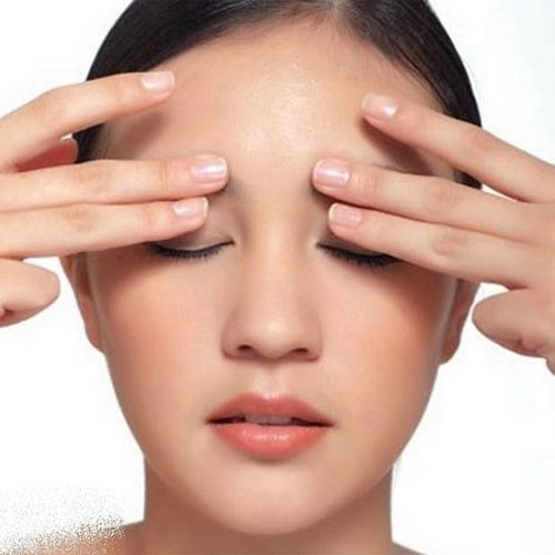 7 bước massage mặt tại nhà ngăn ngừa lão hóa - Ảnh 1.