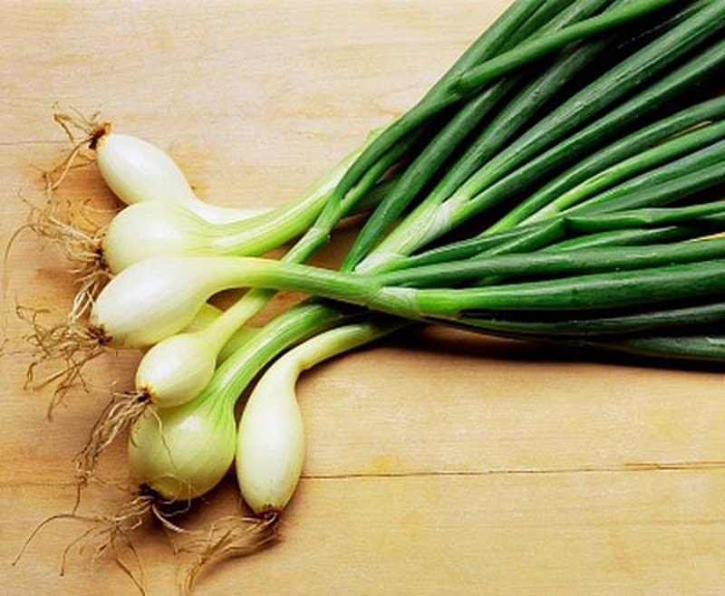 “Rẻ bèo” ở Việt Nam, hành lá sang nước ngoài giá bao nhiêu? “Re beo” o Viet Nam, hanh la sang nuoc ngoai gia bao nhieu?