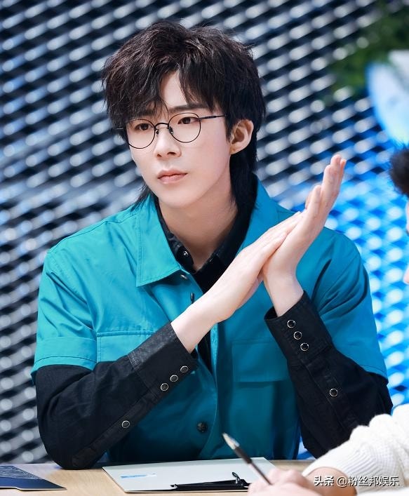 'Chớp thời cơ' như Lưu Vũ Ninh: đi đóng 'An Lạc Truyện' vẫn tranh thủ hát OST cho 'Dữ Quân Ca'