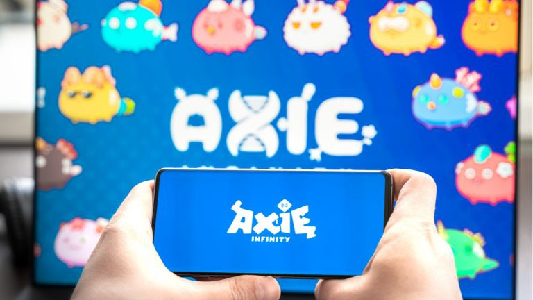 Axie Infinity co doanh thu vuot 1 ty USD anh 1
