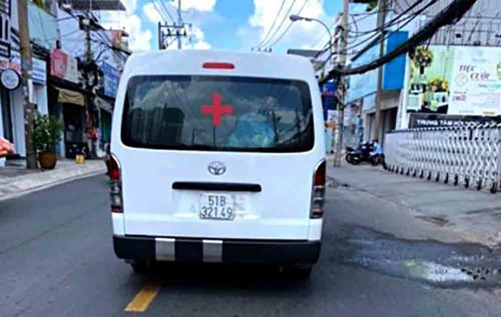 Đề nghị xử nghiêm các xe cứu thương trá hình 'chặt chém' bệnh nhân ở TP.HCM
