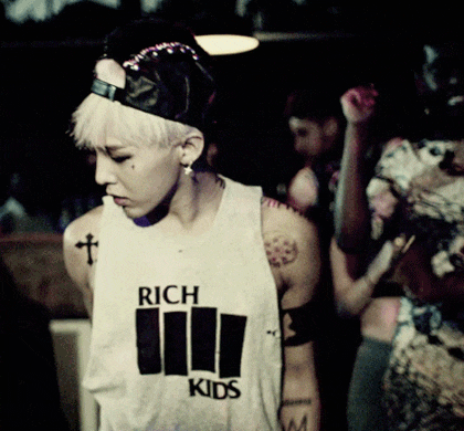 G-Dragon-CROOKED