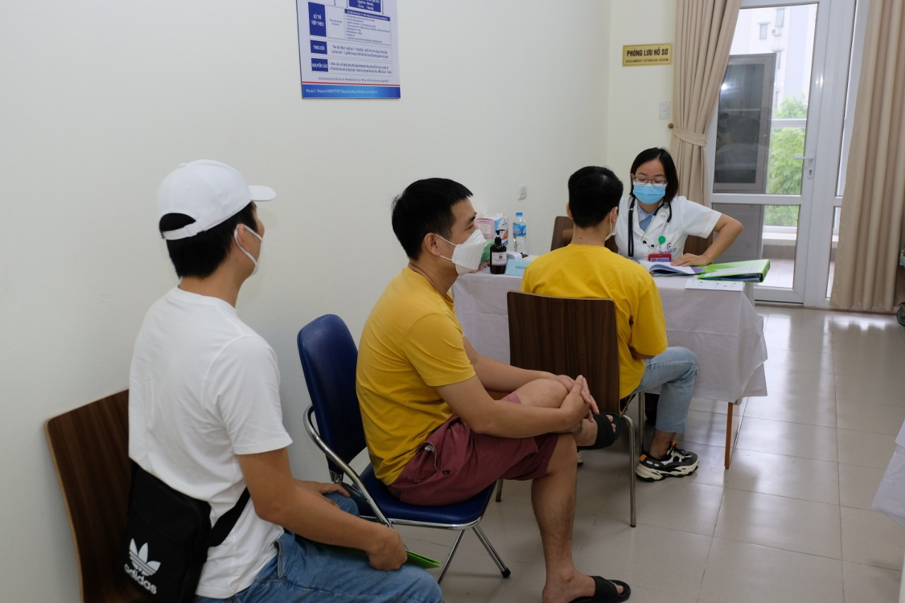 Thứ trưởng Trần Văn Thuấn: Thử nghiệm lâm sàng vaccine ARCT-154 phòng COVID-19 sớm hoàn thiện để Việt Nam có thể tự chủ vaccine - Ảnh 2.