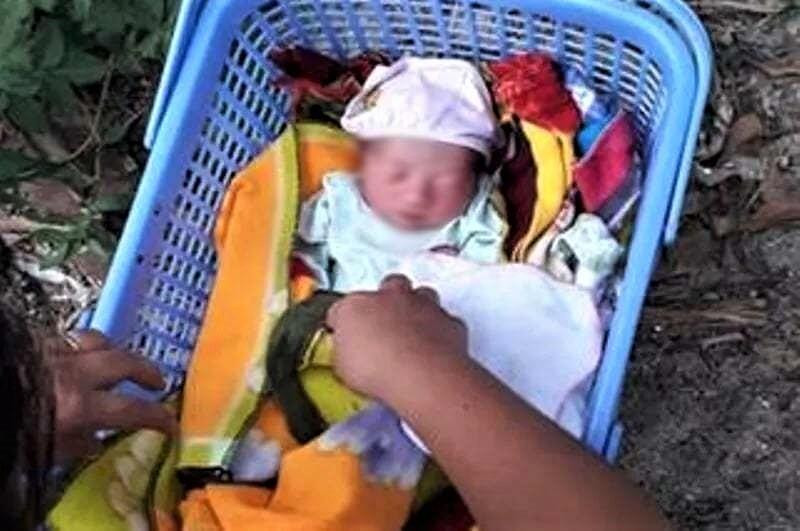 Hà Tĩnh: Phát hiện bé gái sơ sinh bị bỏ rơi dưới gốc xoài - 1