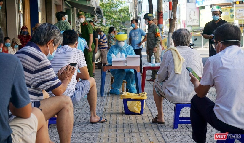 Ảnh: Đà Nẵng ngày đầu phong toả tuyệt đối toàn TP ra sao? ảnh 26