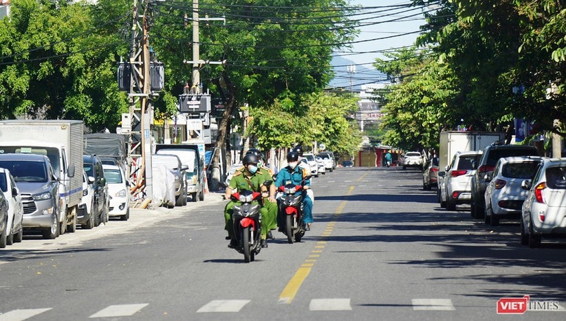 Ảnh: Đà Nẵng ngày đầu phong toả tuyệt đối toàn TP ra sao? ảnh 16