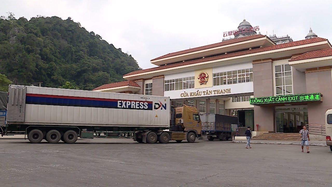 Phát hiện ca mắc COVID-19 từ lái xe, cửa khẩu Lạng Sơn tạm dừng thông quan - 1
