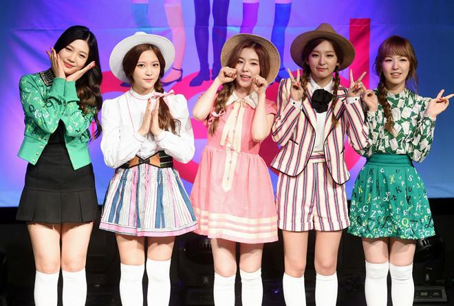 Hết thời thảm họa, Red Velvet thăng hạng phong cách khi comeback-11