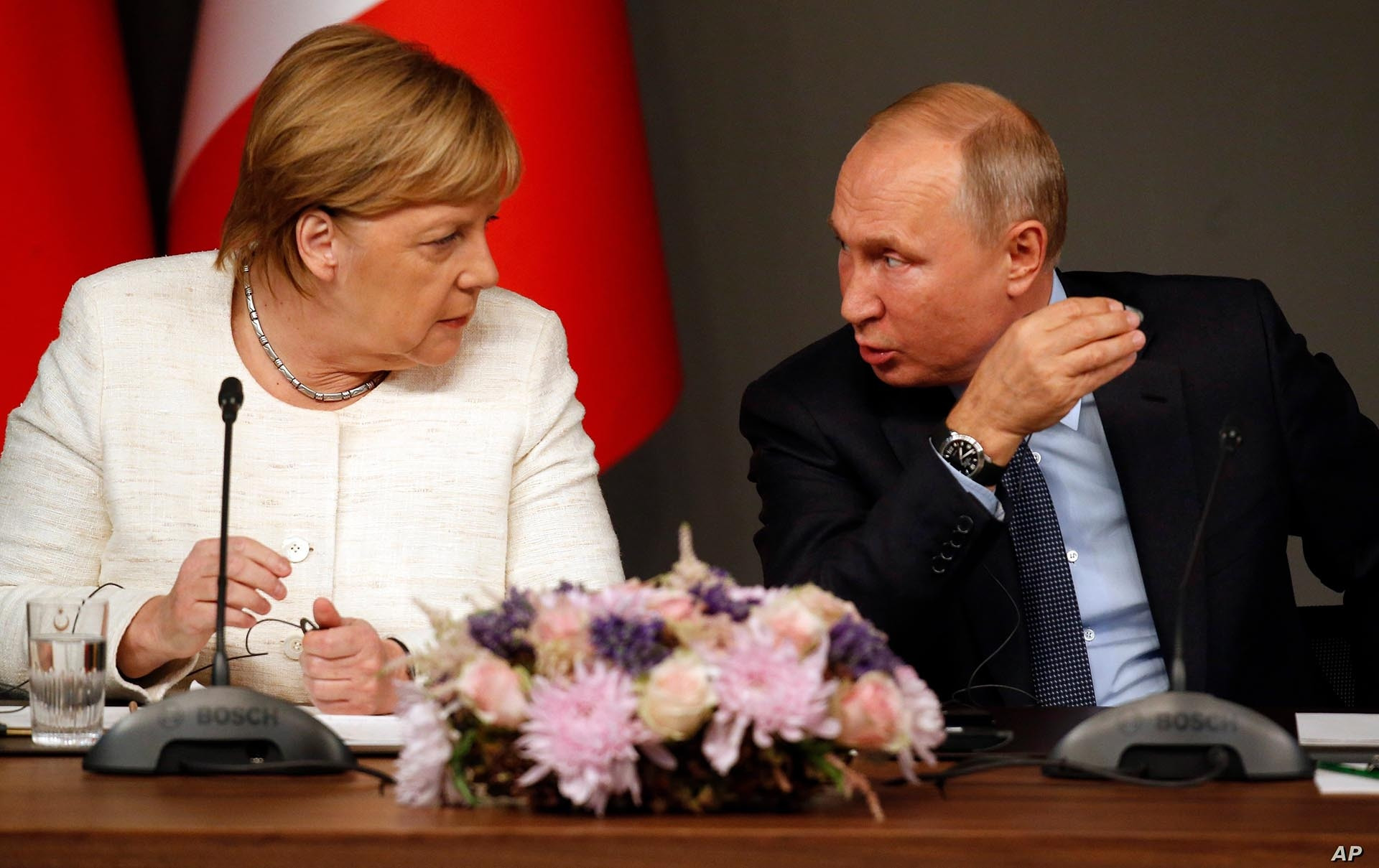 Bà Angela Merkel sẽ có chuyến thăm Moscow cuối cùng trên cương vị Thủ tướng Đức, gặp Tổng thống Nga Vladimir Putin ngày 20/8 tới. (Nguồn: AP)