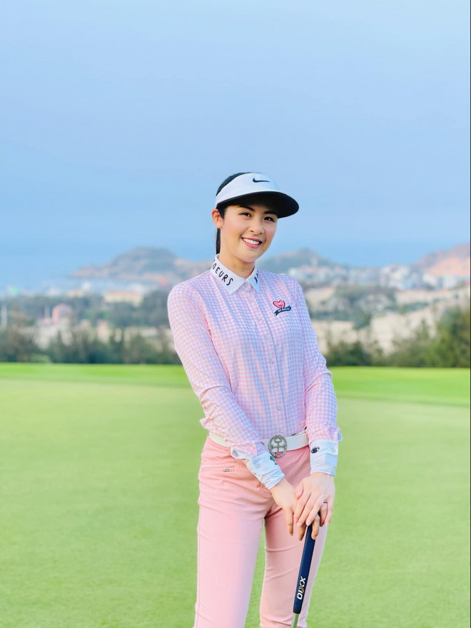 Thời trang đánh golf năng động mà vẫn quyến rũ của dàn Hoa hậu, Á hậu Việt - 6