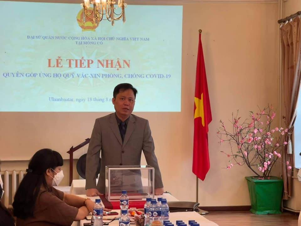 Cộng đồng người Việt tại Mông Cổ quyên góp 7000 USD giúp đồng bào trong nước chống dịch