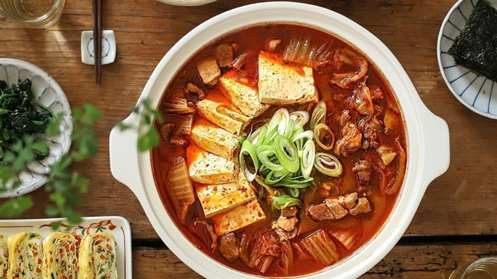 Món súp Hàn Quốc có hương vị như cá ươn nhưng lại 'gây nghiện' - 4