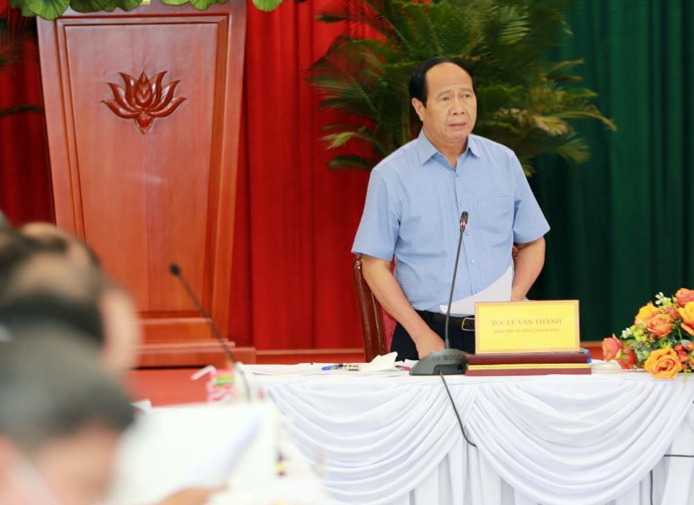 Phó Thủ tướng Lê Văn Thành: Sản xuất 3 tại chỗ phải tuyệt đối an toàn - 1