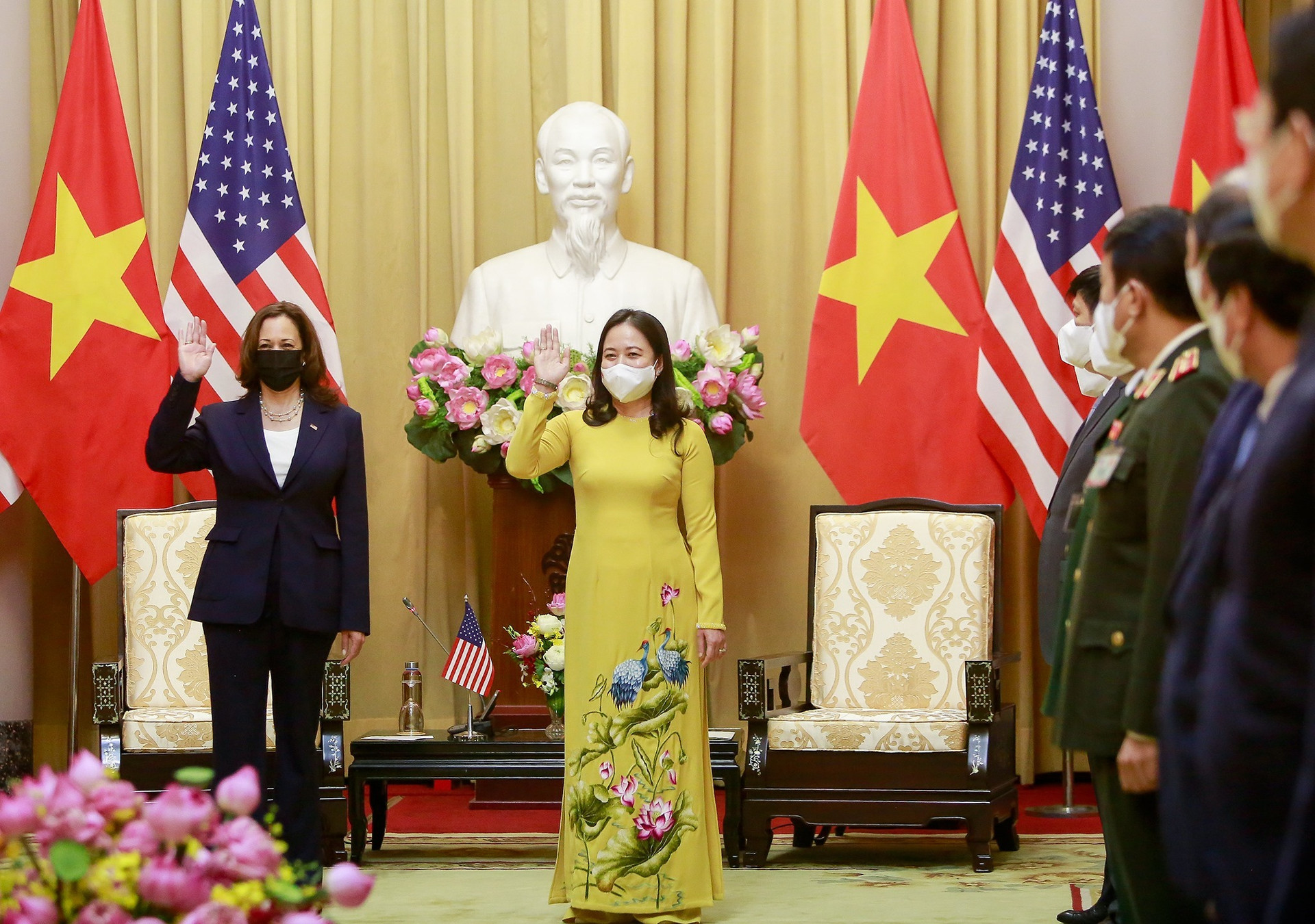Lãnh đạo cấp cao Việt Nam tiếp Phó Tổng thống Mỹ Kamala Harris