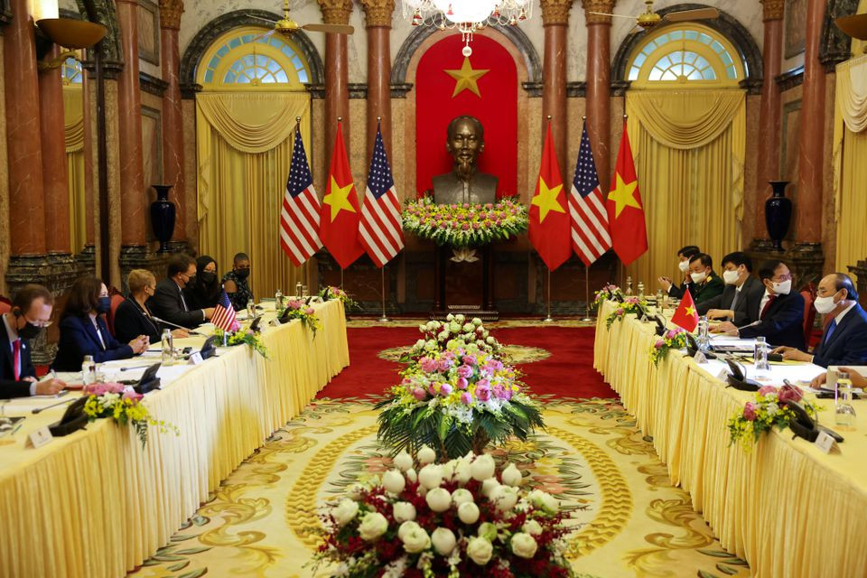 Ảnh: Một ngày bận rộn của Phó tổng thống Mỹ tại Hà Nội - 3