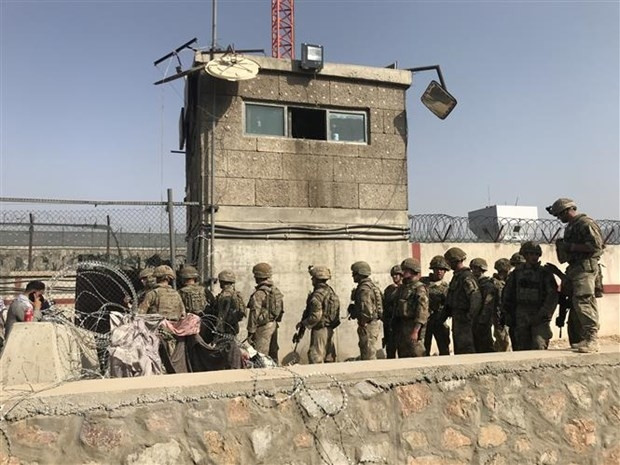 Toàn bộ sân bay ở Afghanistan được Taliban lập tháp canh