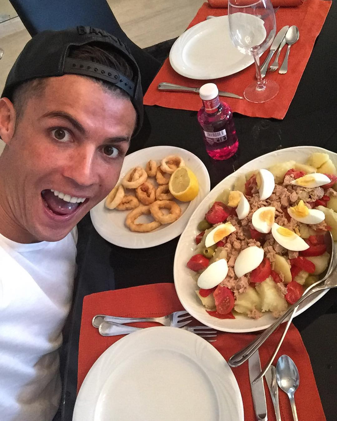 Ăn gì, làm gì để có 6 múi chuẩn Cristiano Ronaldo - 6