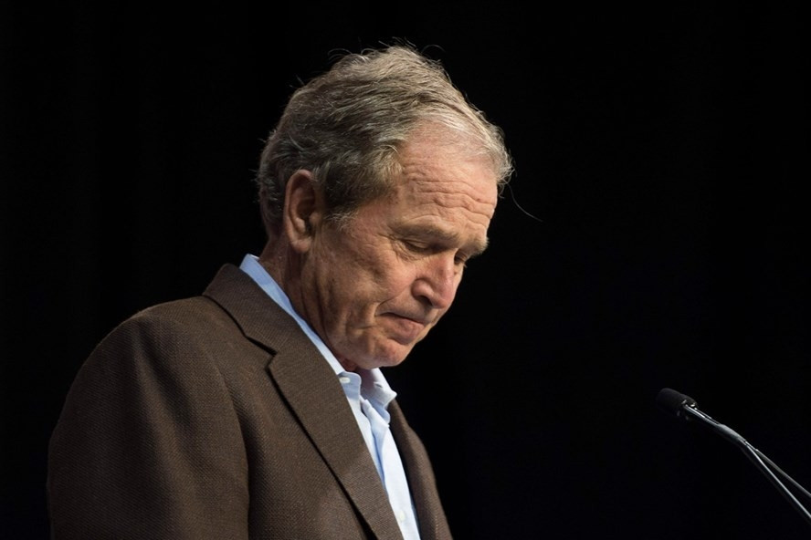 Cựu Tổng thống George W. Bush bảo vệ quyết định điều quân tới Afghanistan