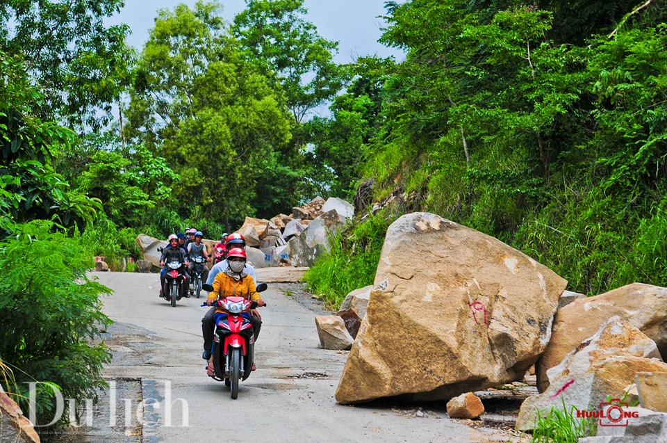 Đằng vân lên Thiên Cấm Sơn ngắm mây trời - 14