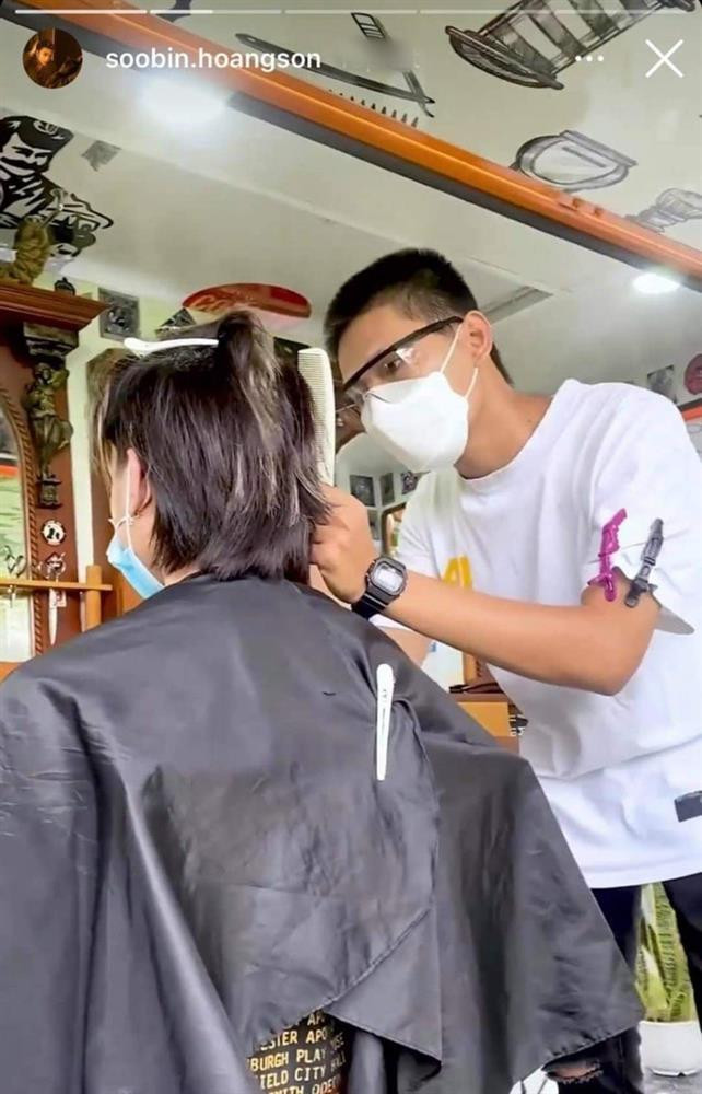 Soobin Hoàng Sơn đi tiêm vaccine lại được quân nhân cắt tóc miễn phí-2