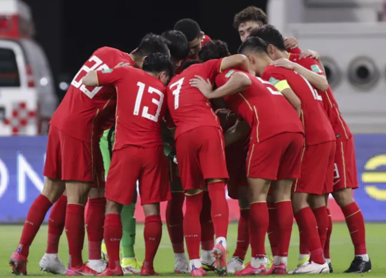 Báo Trung Quốc: 'Phải quên trận thua Australia, dốc sức thắng tuyển Nhật Bản'  - 2