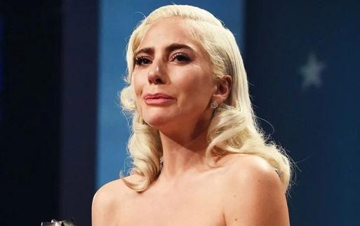 Lady Gaga và loạt ca sĩ ghẻ lạnh chính ca khúc hit của mình-3