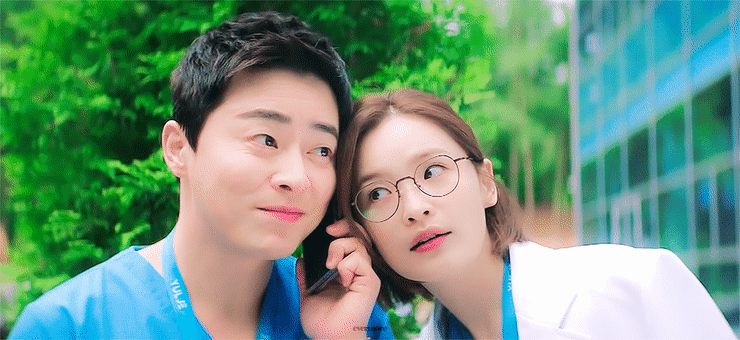 Tương lai 4 cặp đôi Hospital Playlist 2: Ik Jun - Song Hwa chắc kèo thoát  ế, nhà Vườn Đông viên mãn nhưng cặp Bồ Câu liệu còn cơ hội?