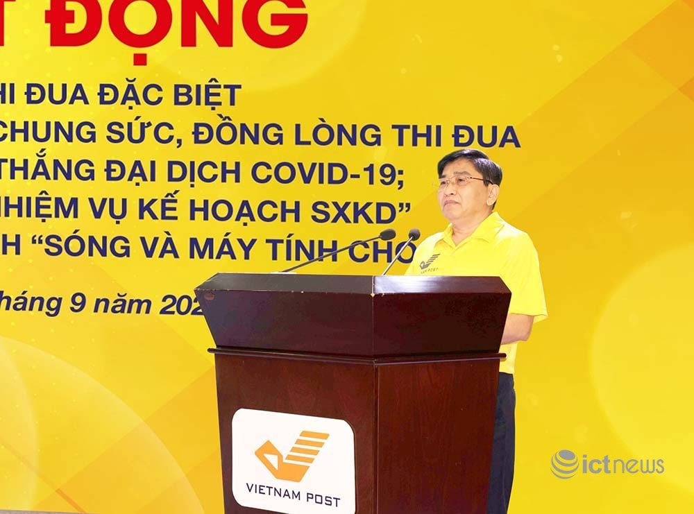 Vietnam Post góp 10.000 thiết bị thông minh vào chương trình “Sóng và máy tính cho em”