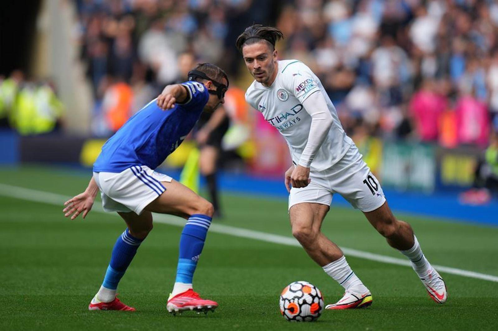 Thắng nhọc Leicester, Man City lên nhì bảng Ngoại hạng Anh - 1