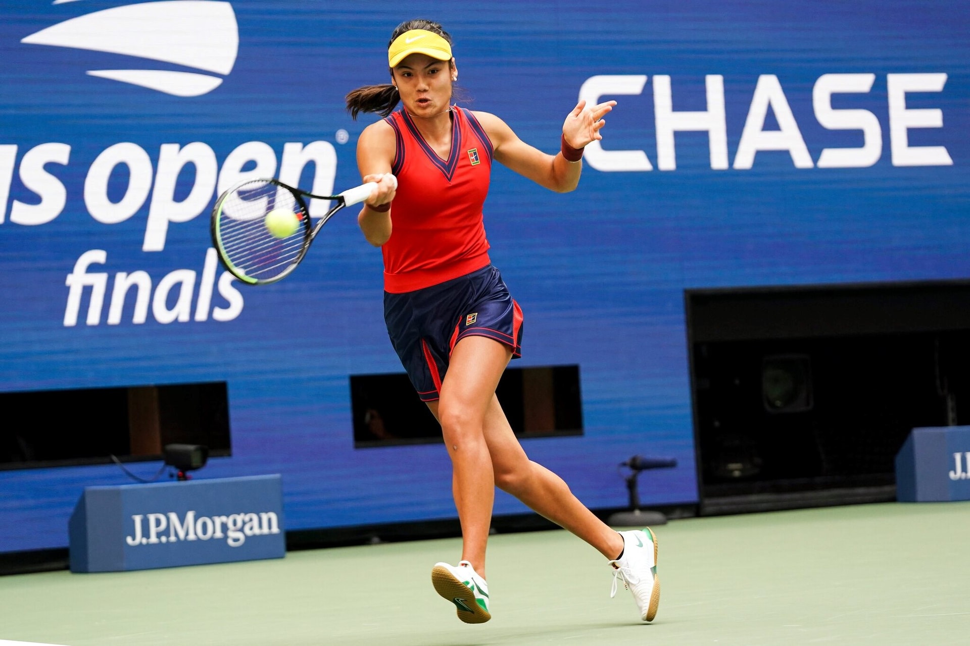 11usopen-womens-final-raducanu-wins2-superjumbo.jpg