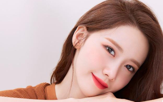 'Sao' làm đẹp: “Nữ thần Kpop vạn người mê” Yoona tiết lộ bí quyết chăm sóc da mùa dịch