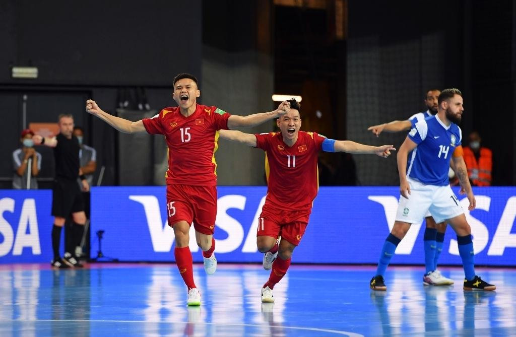 World Cup futsal 2021: Tuyển Việt Nam ghi bàn vẫn thua đậm Brazil - 2