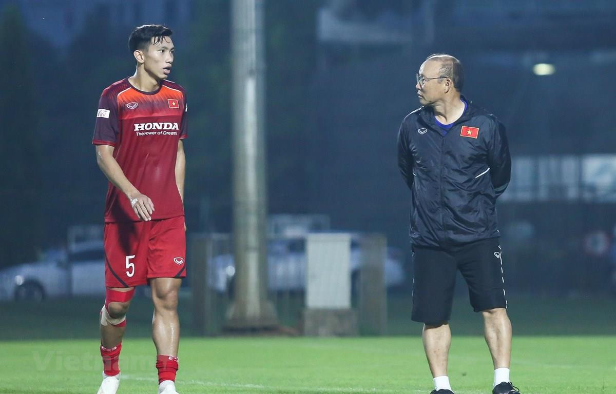 Giữa bão chấn thương, Hà Nội FC bổ nhiệm 'thần y' Hàn Quốc - 2