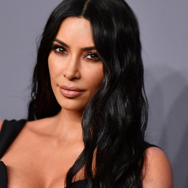 Sau 13 năm, Kim Kardashian lộ phần 2 clip 18+ từng oanh tạc thế giới?-2