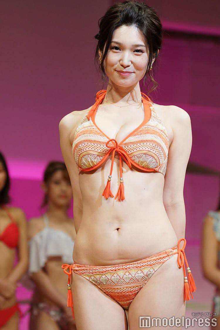 Thí sinh hoa hậu Nhật khiến khán giả giật mình thon thót vì thân hình mỡ màng sồ sề - 10