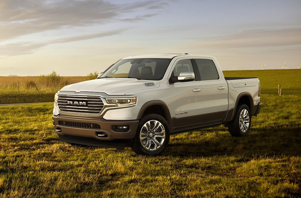 RAM 1500 được kỳ vọng thổi làn gió mới vào phân khúc xe bán tải cỡ lớn tại Việt Nam RAM 1500 được kỳ vọng thổi làn gió mới vào phân khúc xe bán tải cỡ lớn tại Việt Nam