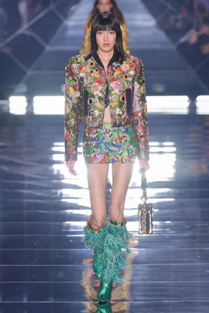 Người mẫu Việt đầu tiên trình diễn cho Dolce&Gabbana - 3