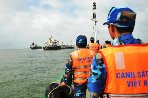 Cảnh sát biển thực thi luật, ngăn chặn xử lý hành vi vi phạm trên biển