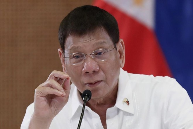 Tổng thống Philippines Duterte bất ngờ tuyên bố rút lui khỏi chính trường