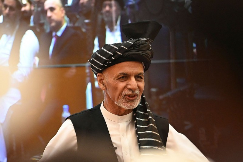 Báo chí lần đầu hé lộ về cuộc chạy trốn của cựu Tổng thống Afghanistan
