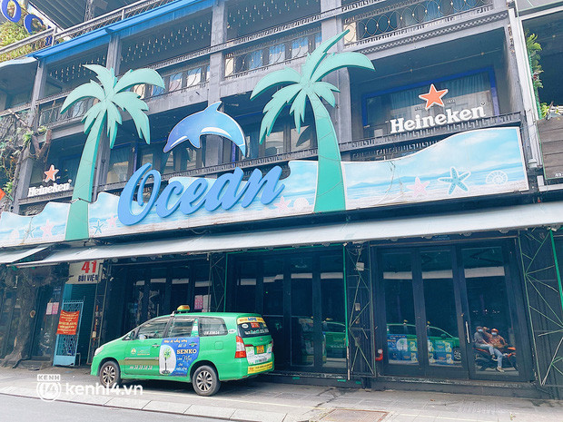 Chuyện khó tin ở Sài Gòn: Tụ điểm bar pub hot nhất nay đã trở thành chỗ bán rau? - Ảnh 4.