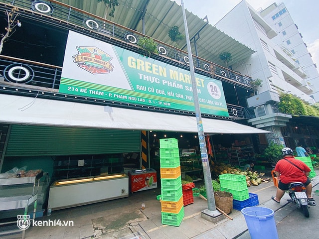 Chuyện khó tin ở Sài Gòn: Tụ điểm bar pub hot nhất nay đã trở thành chỗ bán rau? - Ảnh 8. Chuyện khó tin ở Sài Gòn: Tụ điểm bar pub hot nhất nay đã trở thành chỗ bán rau? - Ảnh 8.